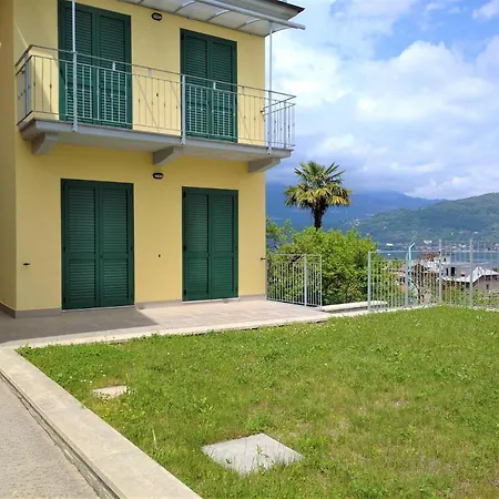 Appartement Casa Betty Baveno